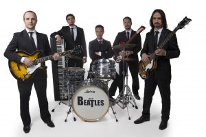 FOTO BANDA LET IT BEATLES